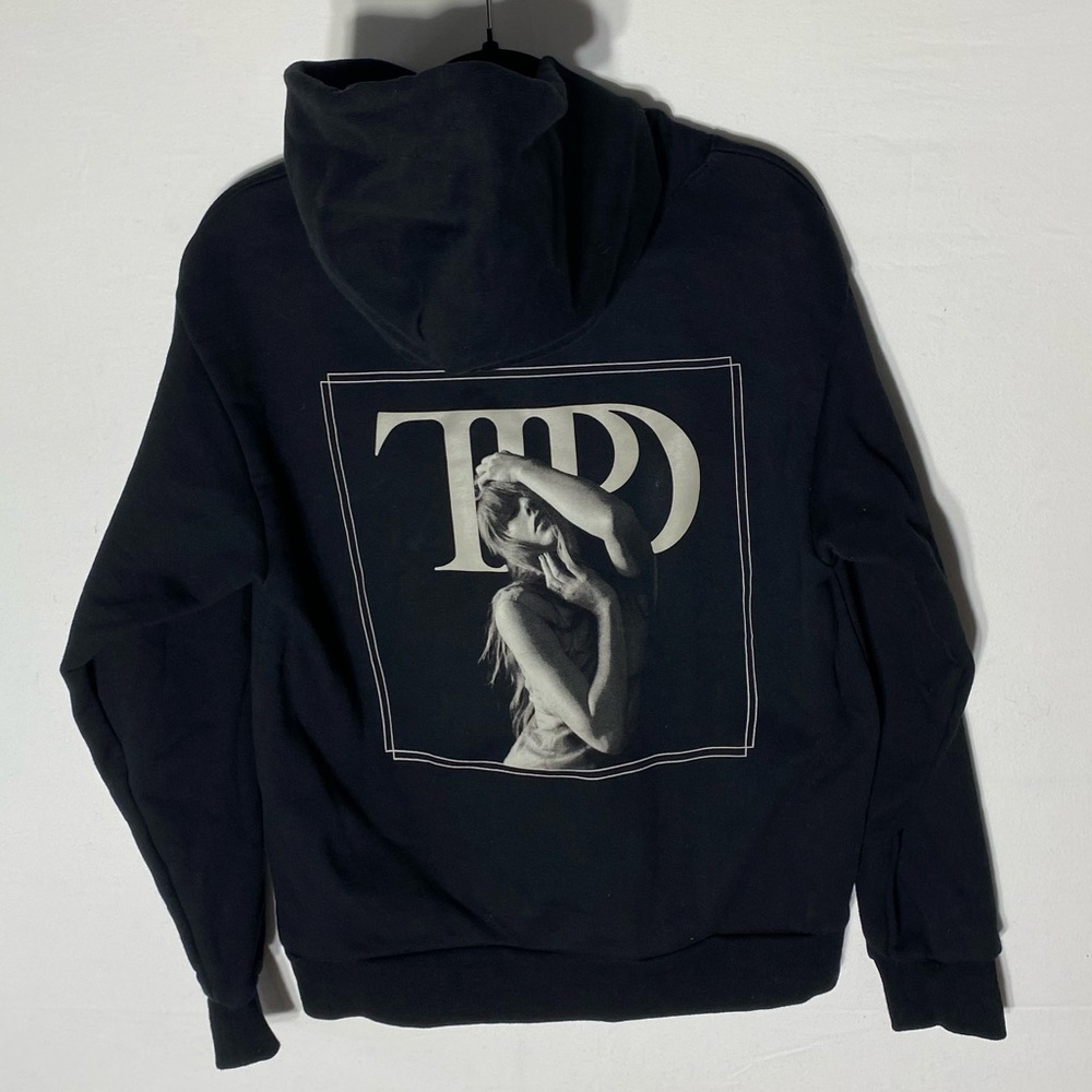 Taylor Swift The Tortured Poets Department Black Pullover Graphic Hoodie M TTPD